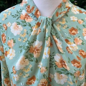 Beautiful Pleione Floral Blouse – Size Medium